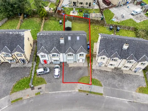 11 Holly Park, Leitrim Village, Co. Leitrim, N41CP57 - DNG