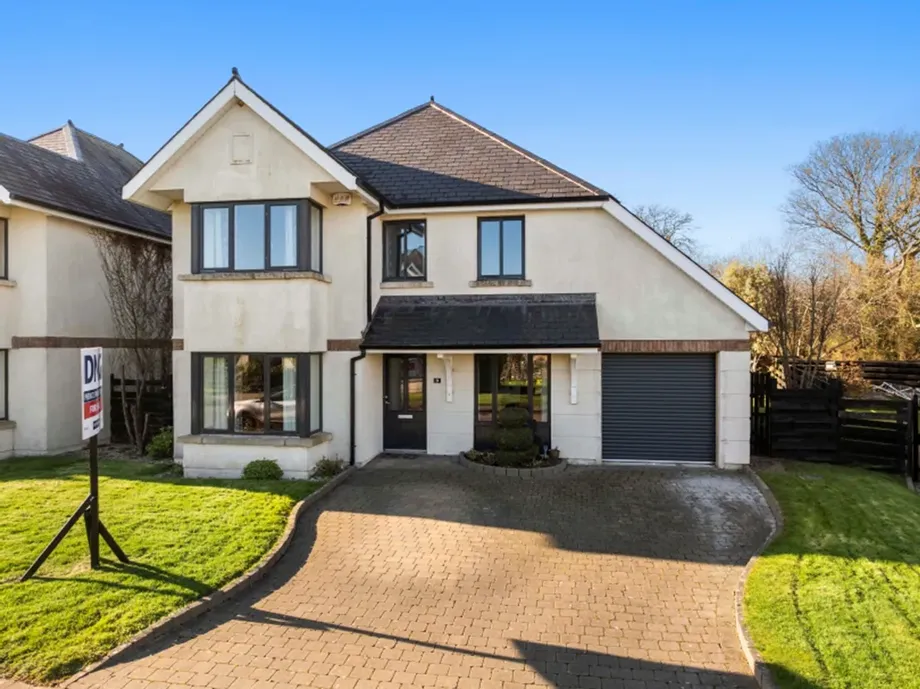 9 Hillview Crescent, Seafield Hotel and Spa Resort, Ballymoney, Co Wexford, Y25 - DNG Estate Agents