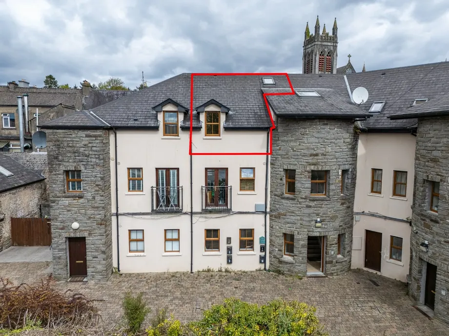 13 The Archways, Bridge Street, Carrick on Shannonm, Co. Leitrim, N41KC57 - DNG Estate Agents