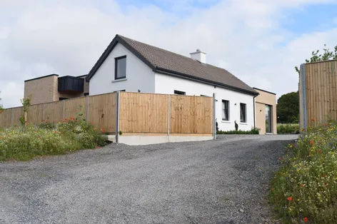 Rathvinden Cottage, Leighlinbridge, Carlow, R93P6P4 -  DNG