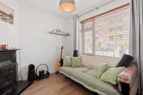 237 Ballyfermot Road, Ballyfermot, Dublin 10, D10KR91 -  DNG