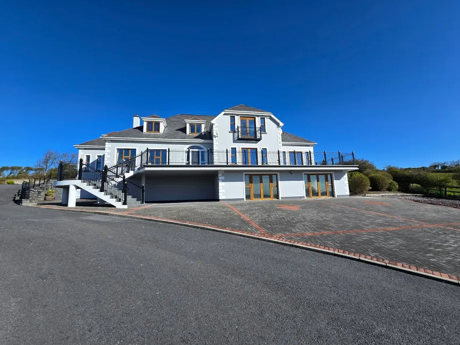 Lakil House, Kilaspuglinane, Lahinch, Co. Clare, V95H928 - DNG Estate Agents