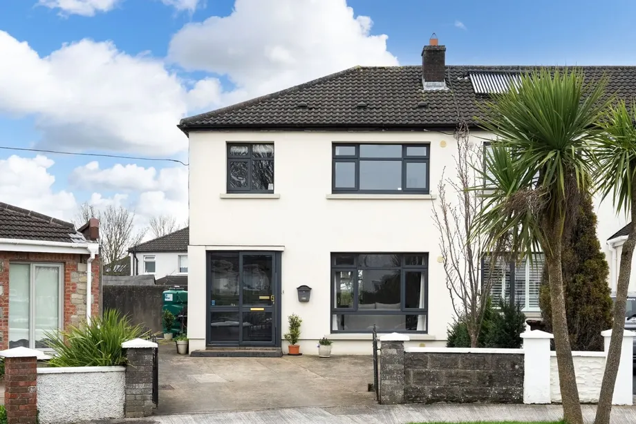 68 Hillcrest Park, Lucan, Co Dublin, K78X0E3 - DNG Estate Agents