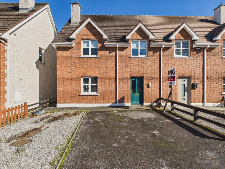 16 Kilbride Close, Kilbride Gardens, Clara, Co. Offaly, R35PW30 - DNG Estate Agents