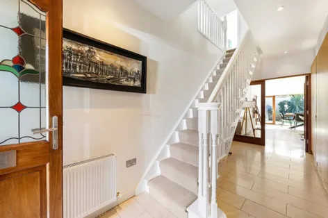 1 Coolgraney, Clonskeagh, Dublin 14, D14C7N8 -  DNG