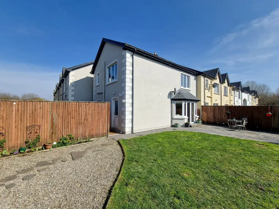 14 Garville Court, Shanaway Road, Ennis, Co Clare, V95PR2E - DNG Estate Agents