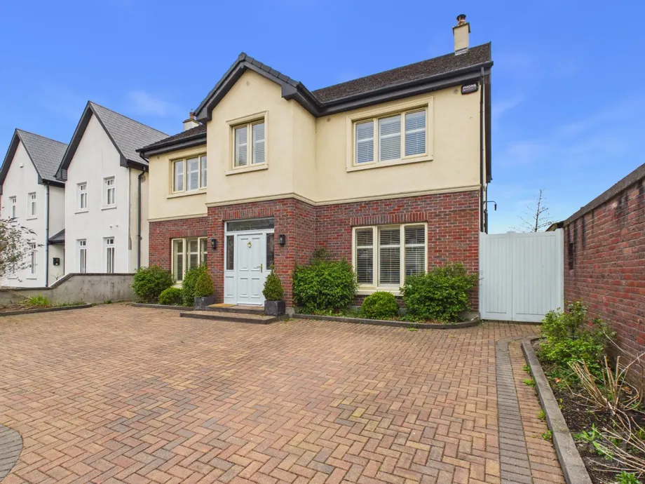 23 Clonminch Avenue, Tullamore, Co. Offaly, R35A6W2 - DNG Estate Agents