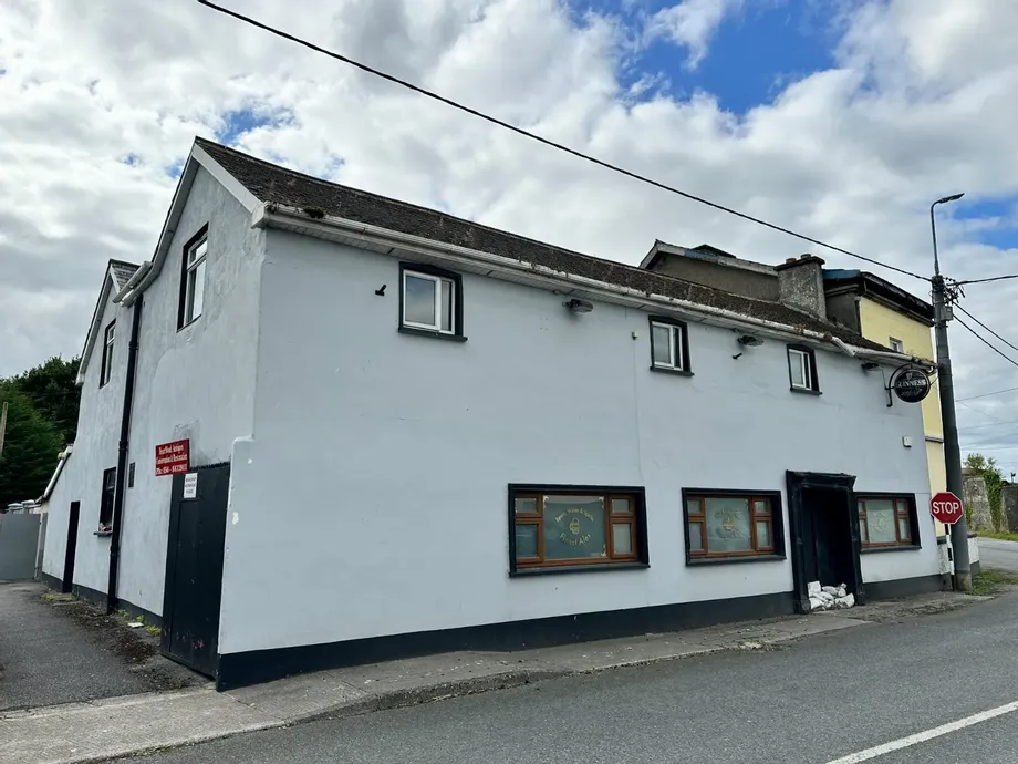 The Bridge Inn, Old Bridge Street, Freshford, Co. Kilkenny - DNG Estate Agents