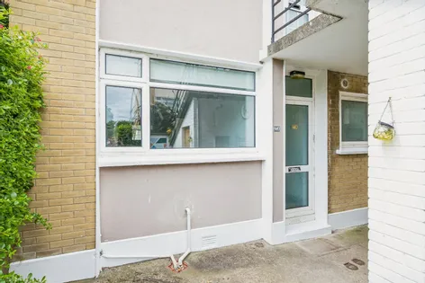 27A Greenmount Lawns, Terenure, Dublin 6, D06 -  DNG