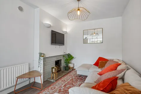27A Greenmount Lawns, Terenure, Dublin 6, D06 -  DNG