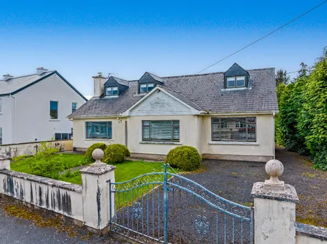 Station Road, Foxford, Co. Mayo., F26A471 -  DNG