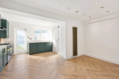 121 Ballygall Parade, Finglas East, Dublin 11, D11V2F4 -  DNG