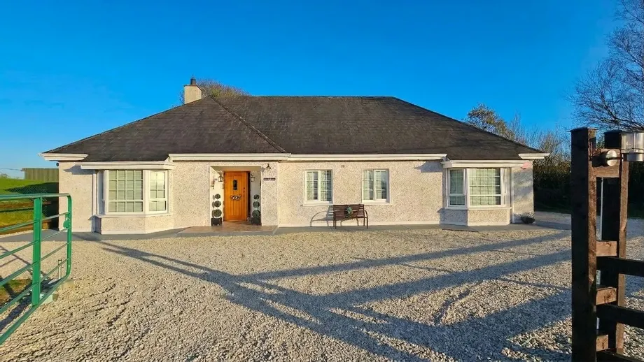 Roseleigh, Drumheel, Virginia, Co. Cavan, A82CX66 - DNG Estate Agents