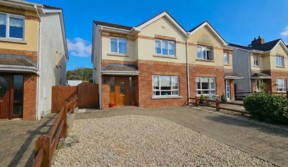 33 The Drumlins, Virginia, Co. Cavan, A82V9D0 - DNG Estate Agents