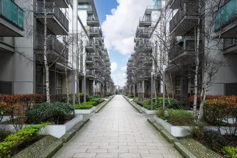 10 Killashee House, Spencer Dock, Dublin 1, D01R2C2 - DNG