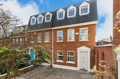 11 Grosvenor Park, Rathmines, Dublin 6, D06 - DNG