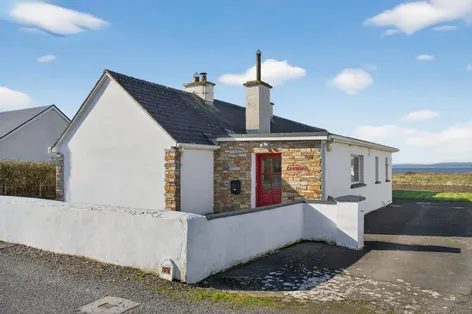 Carrowview, Carrowhubbock South, Enniscrone, Co. Sligo, F26VW99 - DNG