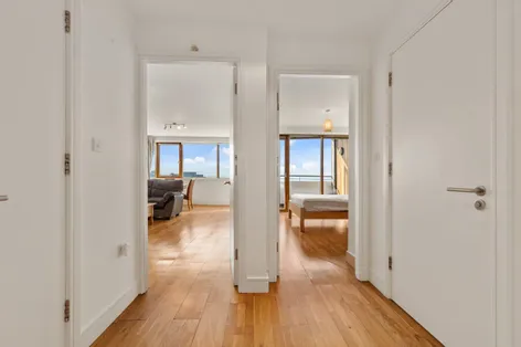 83 Harbour View, Harbour Square, Crofton Road, Dun Laoghaire, Co Dublin, A96H5Y6 -  DNG