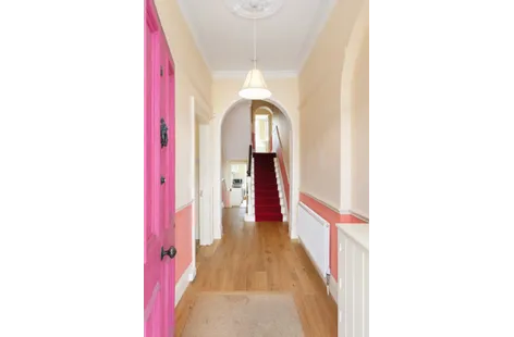 5 St James's Terrace, Sandymount Road, Dublin 4, D04W667 - DNG