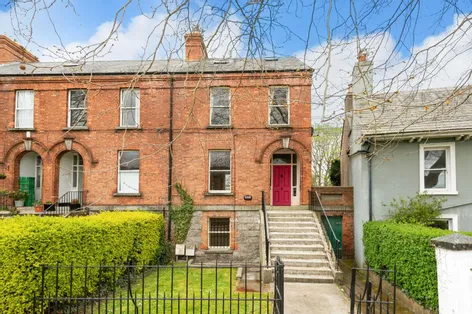 5 St James's Terrace, Sandymount Road, Dublin 4, D04W667 - DNG