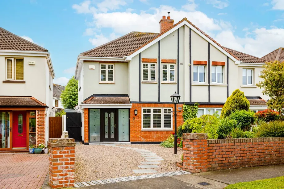 Chez Nous, 4 Ballyowen View, Lucan, Co Dublin, K78C6P1 - DNG Estate Agents