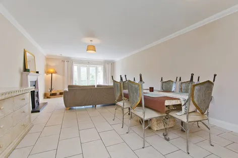 42 Marlay View, Ballinteer, Dublin 16, D16F014 - DNG