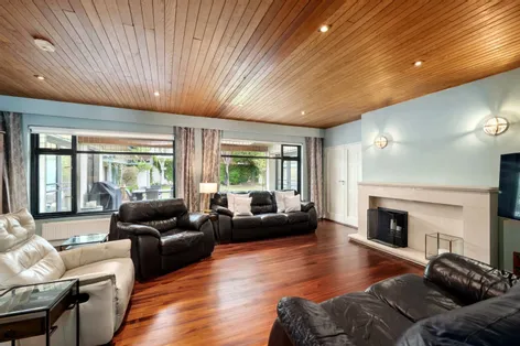 20 Shrewsbury Lawn, Cabinteely, Dublin 18, D18P8N9 -  DNG