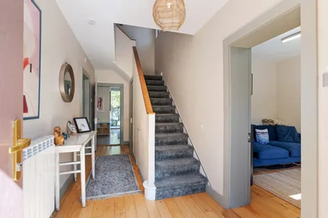 81 Dodder Park Road, Rathfarnham, Dublin 14, D14NW64 -  DNG