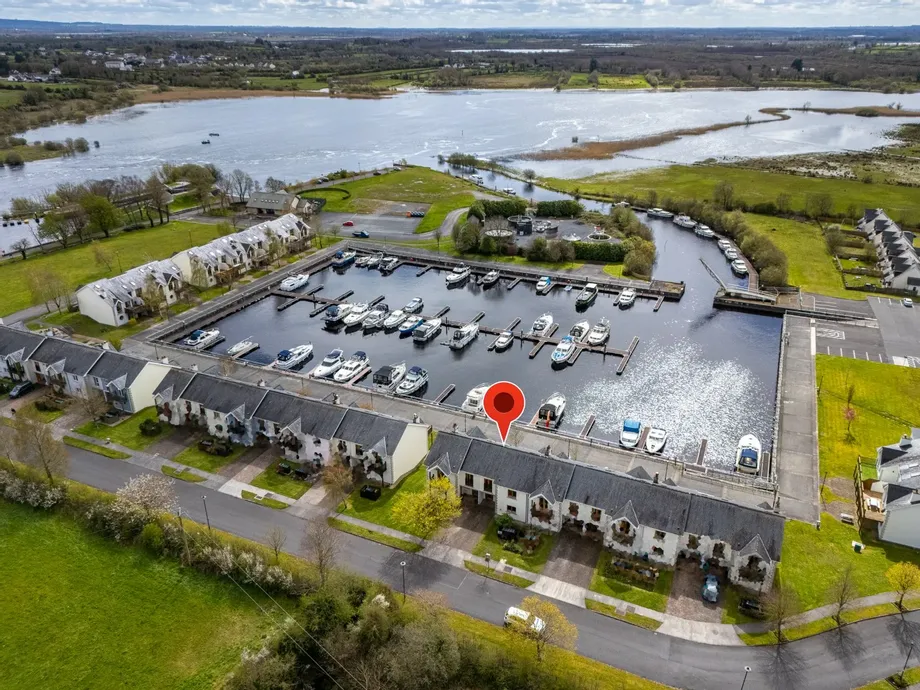 5 Tarmon Harbour, Tarmonbarry, Co. Roscommon., N39TY20 - DNG Estate Agents