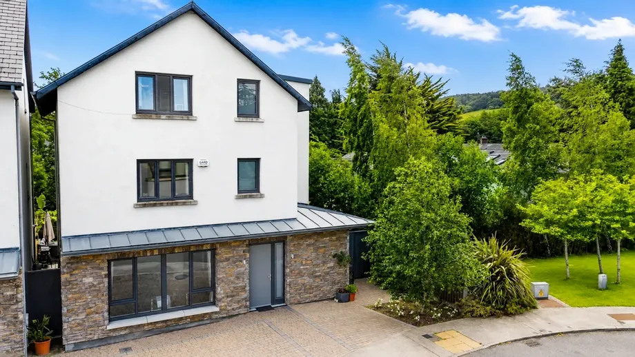 11 Struan Glen, Kilternan, Dublin 18, D18DH66 - DNG Estate Agents