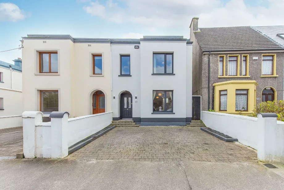 37 Father Griffin Road, Salthill, Galway, H91 - DNG Estate Agents