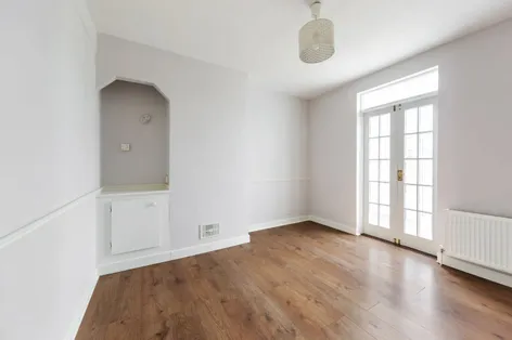 105 Larkfield Gardens, Kimmage, Dublin 6W, D6W - DNG