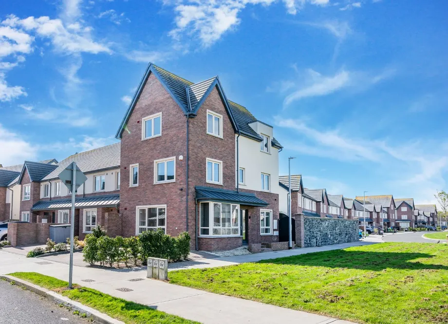 26 The Drive, Belin Wood, Newbridge, Co. Kildare, W12YR52 - DNG Estate Agents