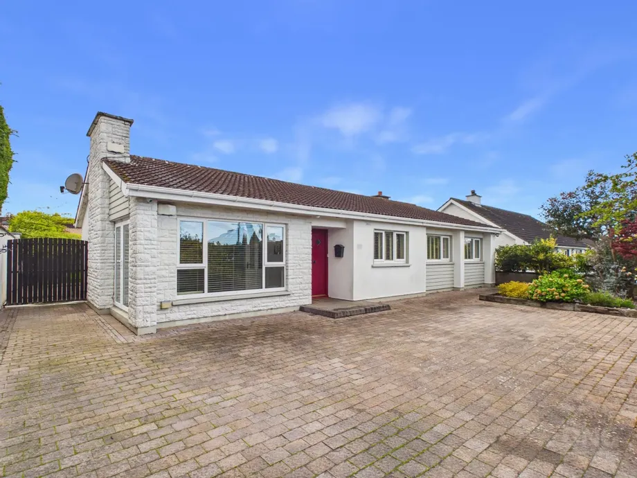 22 Arden Vale, Tullamore, Co. Offaly, R35FK63 - DNG Estate Agents