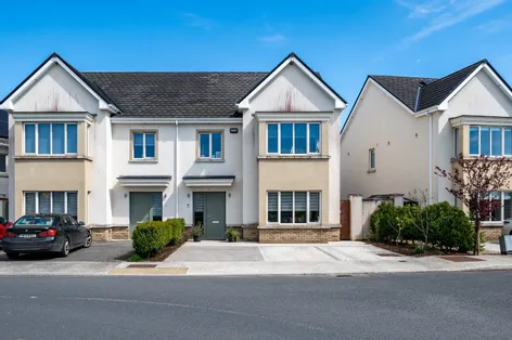 11 Silverbrook Crescent, Silverbrook, Tullamore, Co. Offaly, R35E0F9 -  DNG