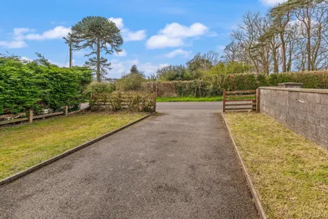 72 Emerald Drive, Killybegs, Co. Donegal, F94KP90 -  DNG