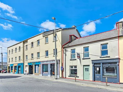 Main Street, Lahinch, Co. Clare, V95K6AC -  DNG