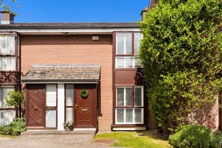 2 Ailesbury Mews, Sandymount, Dublin 4, D04