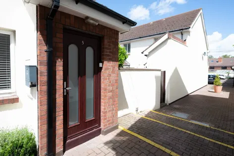 5 Millbrook Village, Milltown, Dublin 6, D06 -  DNG