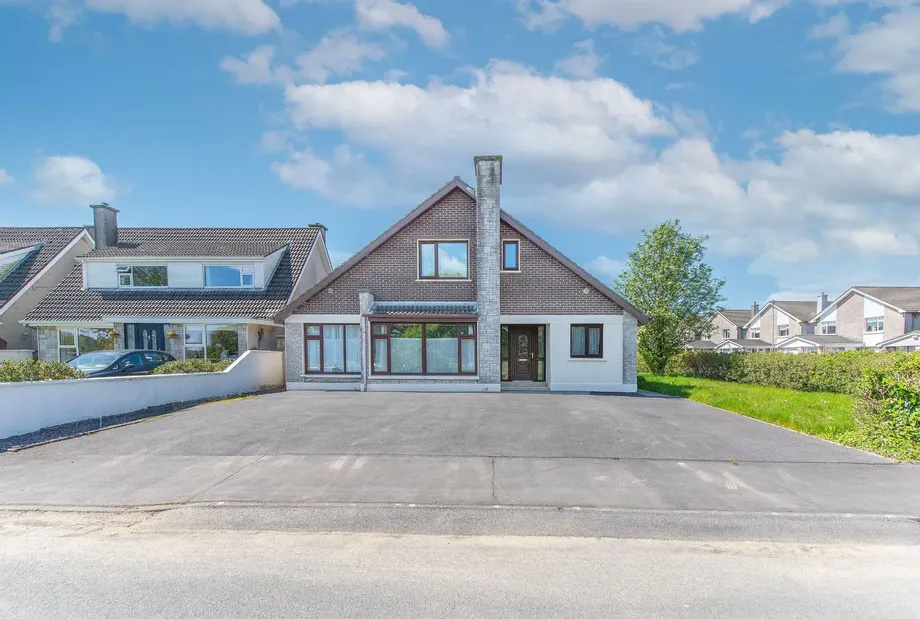 7 Sylvan Grove, Fairlands Park, Newcastle, Galway, H91K3HF - DNG Estate Agents