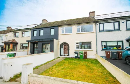 45 St Peters Road, Walkinstown, Dublin 12, D12E4W7