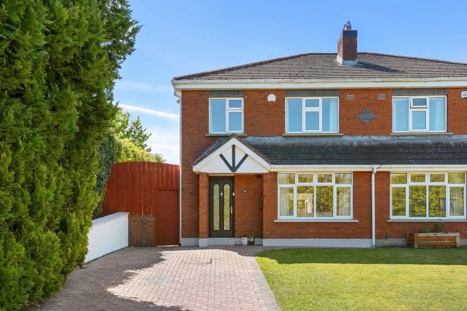 12 Grangebrook Vale, Rathfarnham, Dublin 16, D16P5F1 - DNG Estate Agents