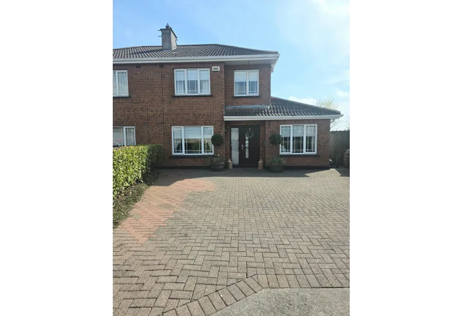 79 Stonebridge Park, Rochfortbridge, Co. Westmeath, N91WR04 - DNG Estate Agents