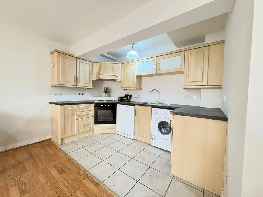 9 Glenveagh Court, Letterkenny, Co Donegal, F92H932 - DNG Estate Agents