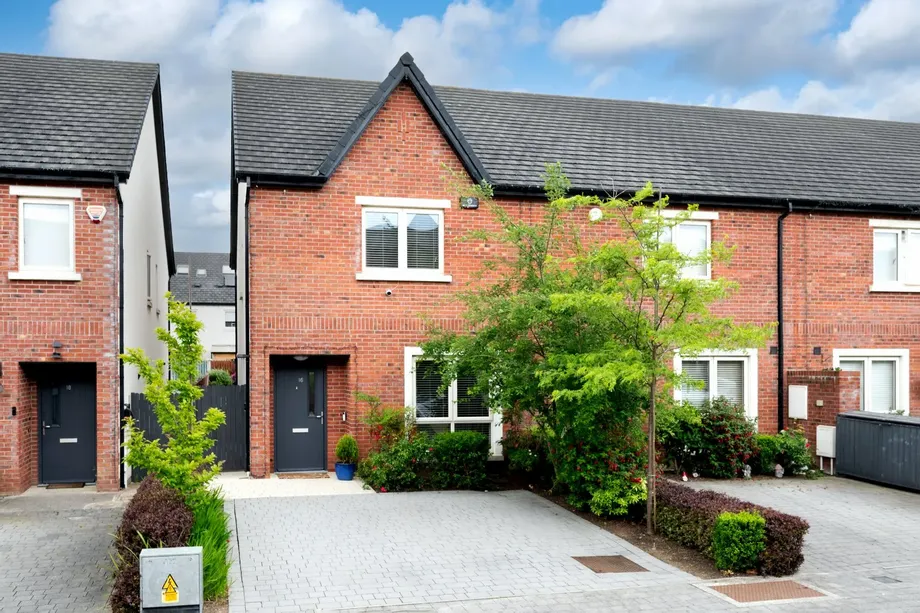 16 Gandon Green, Lucan, Co. Dublin, K78K2C9 - DNG Estate Agents