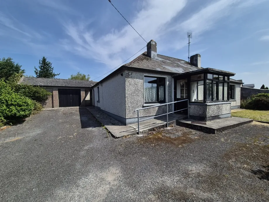 Ballinamona Park, Tuam, Co. Galway, H54YT35 - DNG Estate Agents
