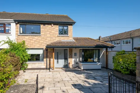 2 Holywell Crescent, Donaghmede, Dublin 13, D13 - DNG