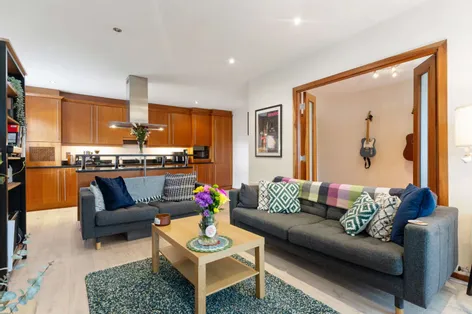 9 The Hall, Laurel Place, Terenure Road West, Dublin 6W, D6WA373 -  DNG
