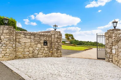 Mount Venus, Killakee Road, Rathfarnham, Dublin 16, D16N765 -  DNG