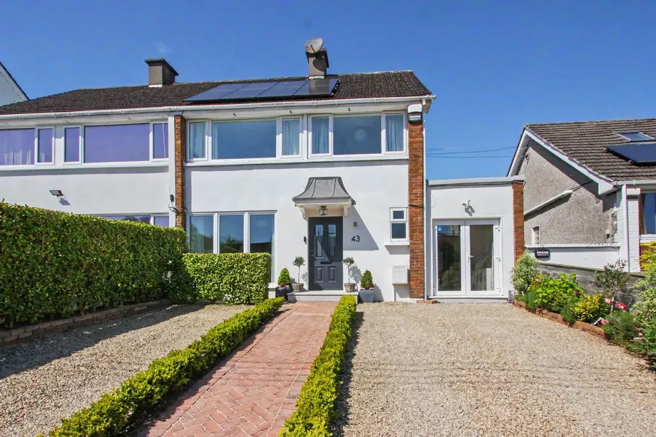 43 Wyattville Close, Loughlinstown, Glenageary, Co Dublin, A96Y6F9 - DNG Estate Agents